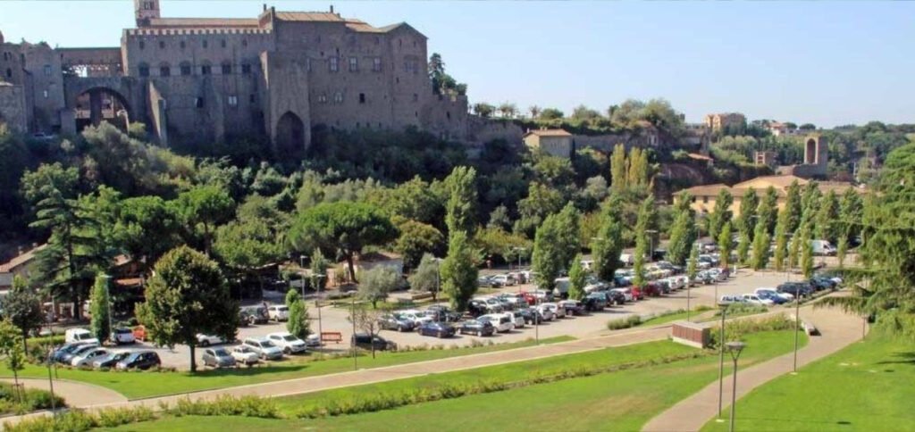 Viterbo a Colori